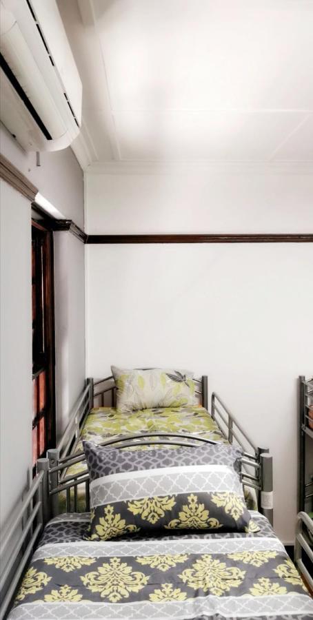Hostel Trap Houz Backpackers Cape Town